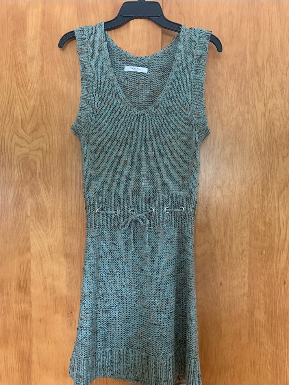 Vertigo Paris boho knit sweater dress green marled V-neck loose weave drawstring